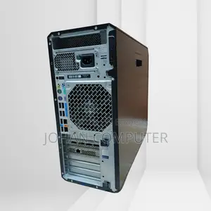 Desktop Computer HP 32GB Intel Xeon HDD 500GB