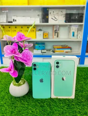 Apple iPhone 11 128 GB Green