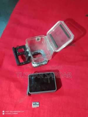 GoPro Hero 7 Silver With 128GB SD Card and Casing