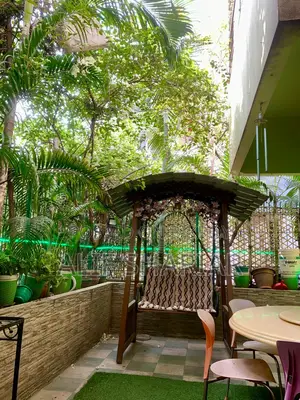 Furnished 7bdrm Apartment in Prantik Palace, Basundhara for Sale
