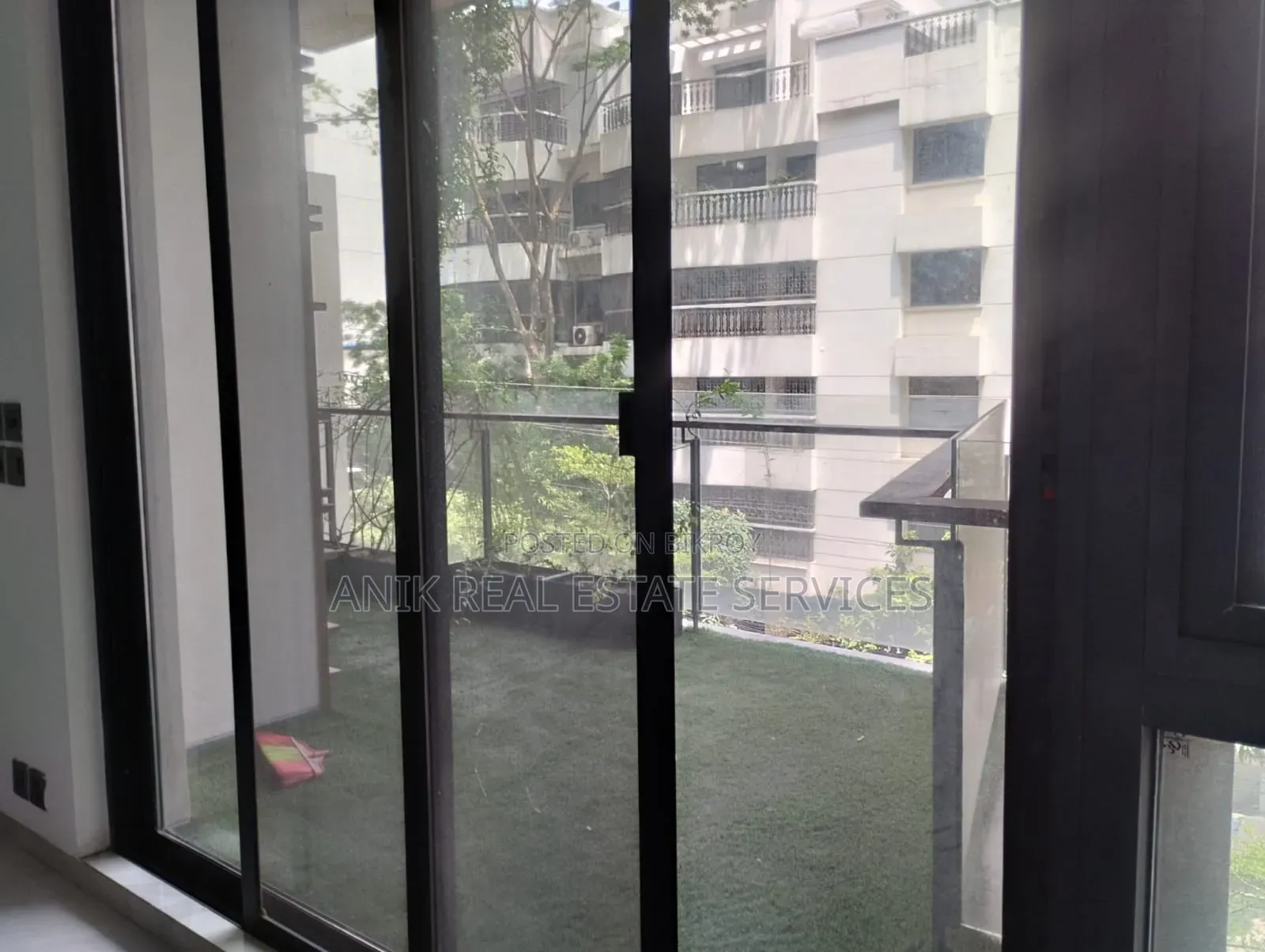 4-bedroom Apartment in Anik Real Estate, Baridhara for Rent