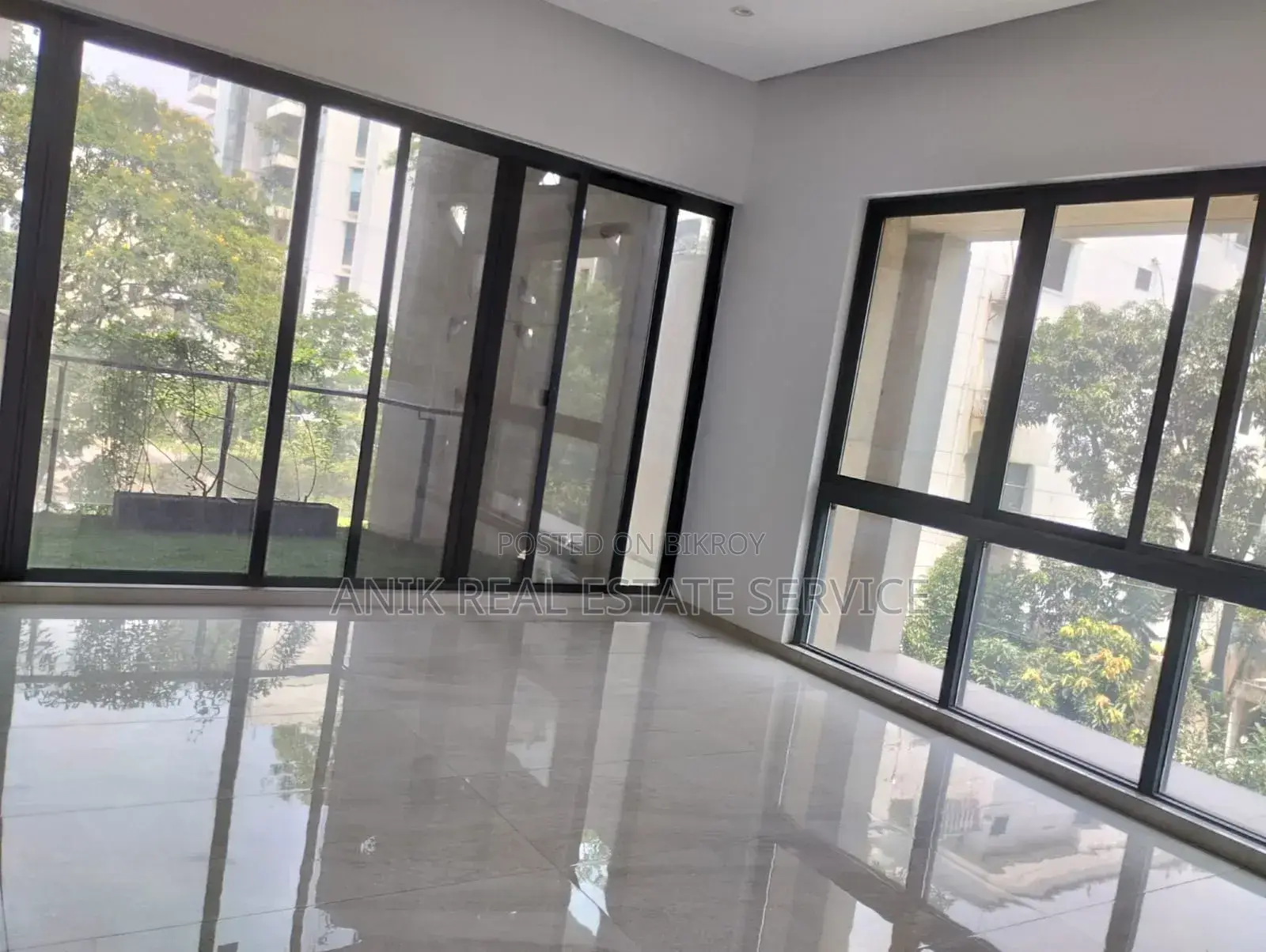 অনীক রিয়েল এস্টেট, বারিধারায় ৪ বেডরুমের অ্যাপার্টমেন্ট ভাড়ার জন্য
