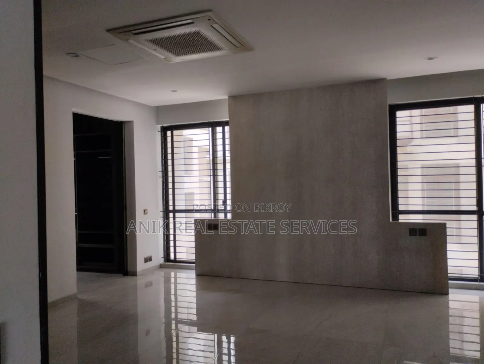 4-bedroom Apartment in Anik Real Estate, Baridhara for Rent