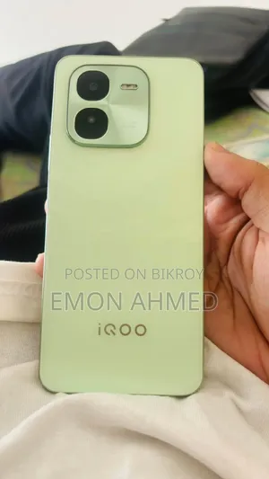 iQOO Z9x 128 GB Green