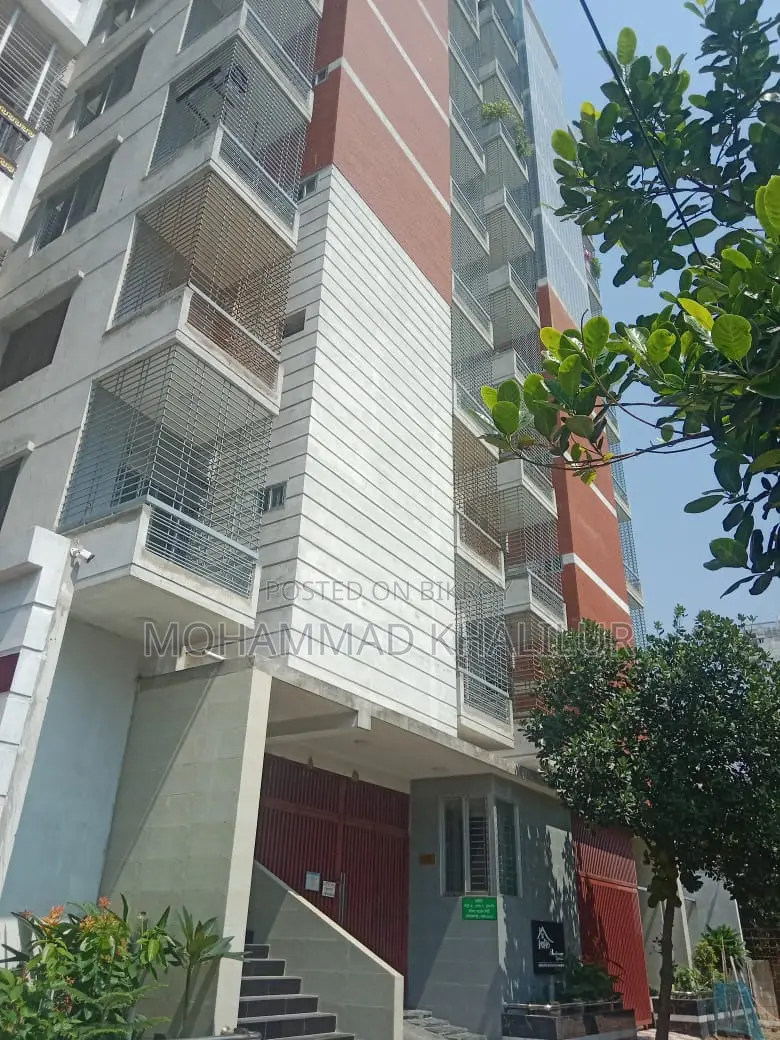 স্বপ্ননীড়, মোহাম্মদপুরে ৪ বেডরুমের অ্যাপার্টমেন্ট বিক্রয়ের জন্য
