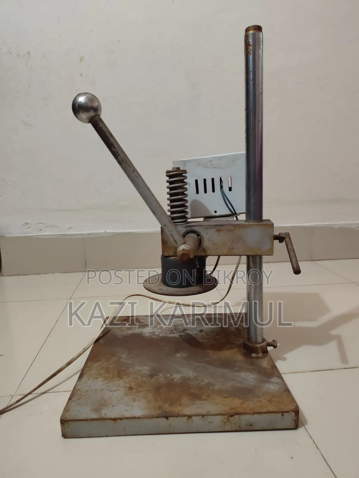 Foil Sealing Machine and Packaging Machine for Sale.