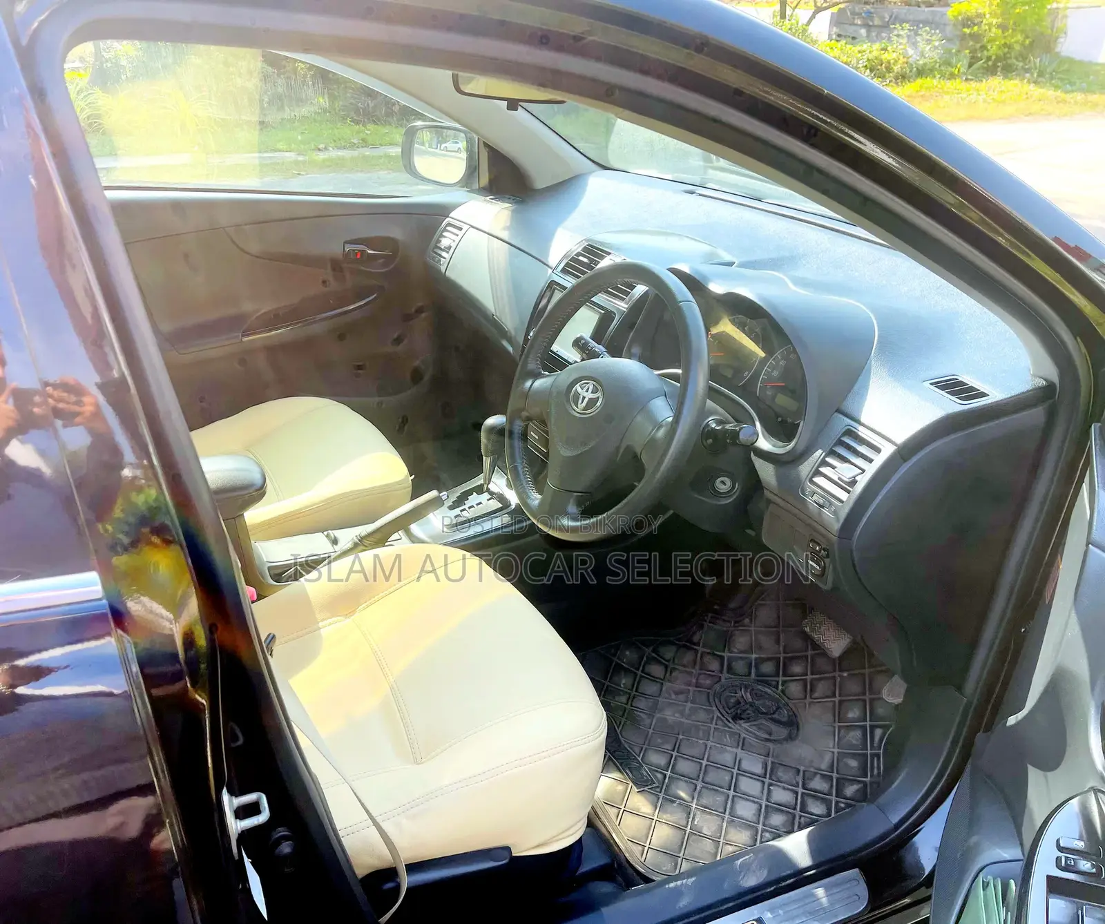 Toyota Corolla Fielder 2011 Black