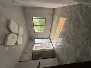 3-Bedroom Apartment for Sale in Matuail, Jatrabari