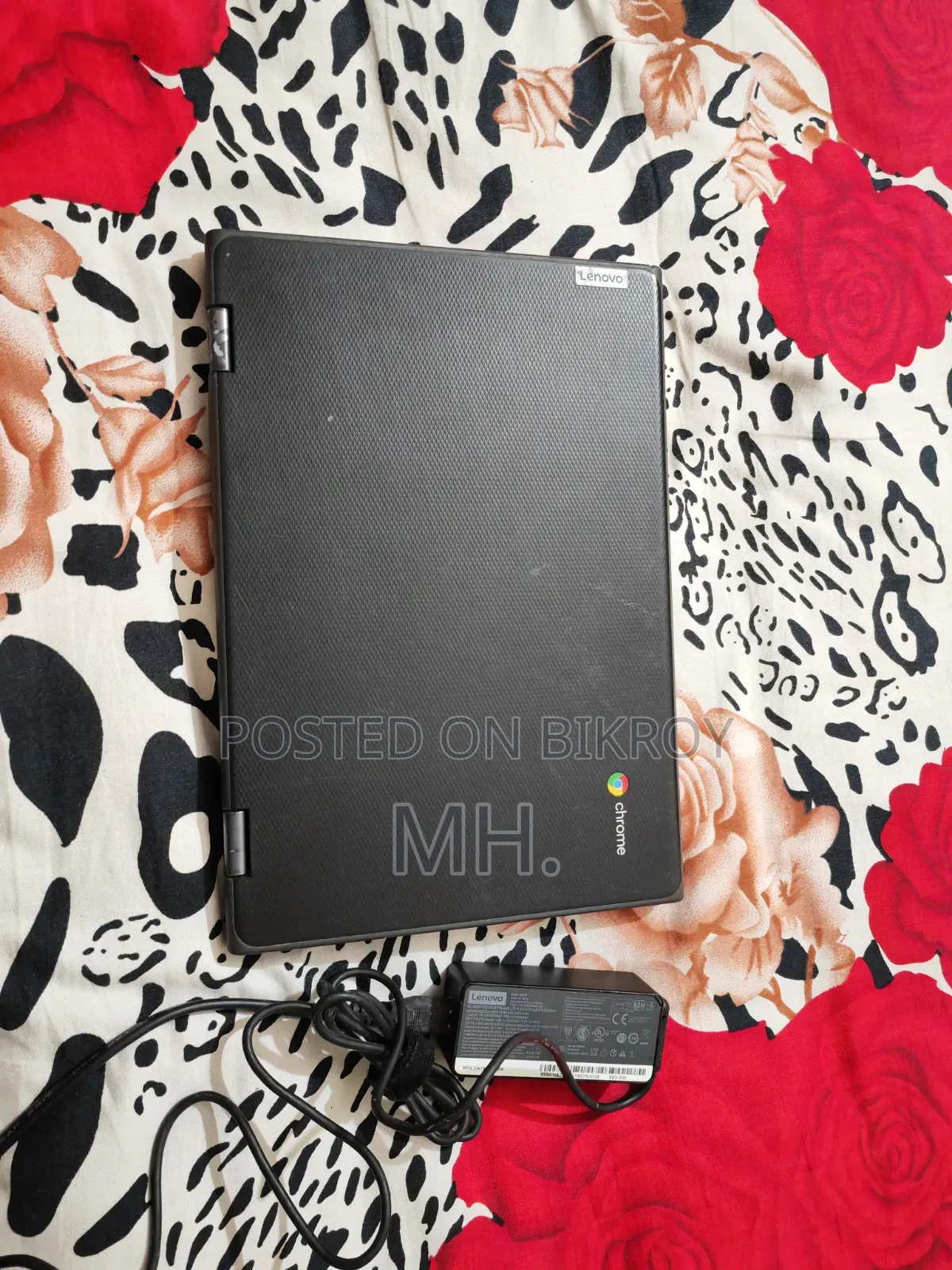 Laptop Lenovo 500e 4GB RAM Intel Celeron 32GB SSD