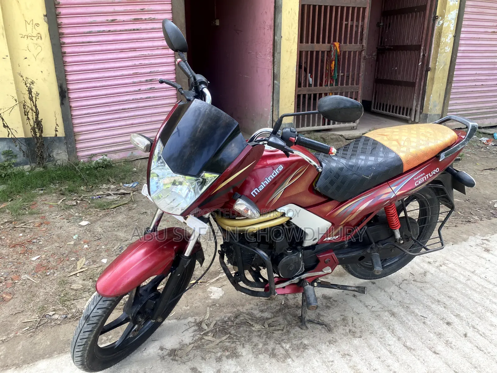 Mahindra Centuro 2016 Red