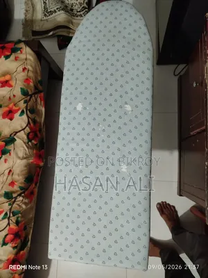 ফোল্ডেবল আইরন টেবিল