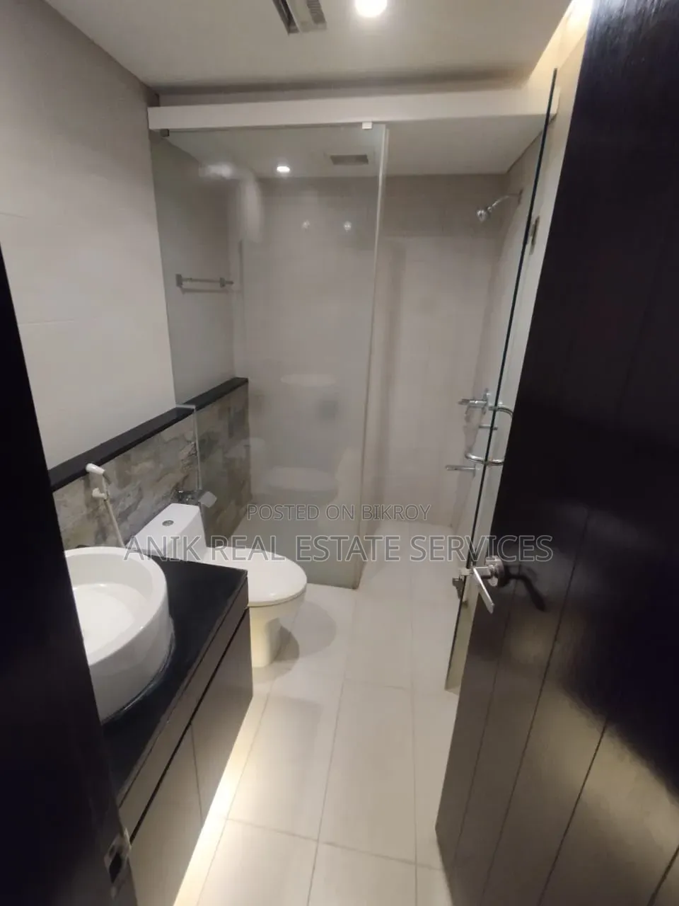 3-bedroom Apartment in Anik Real Estate, Gulshan for Rent