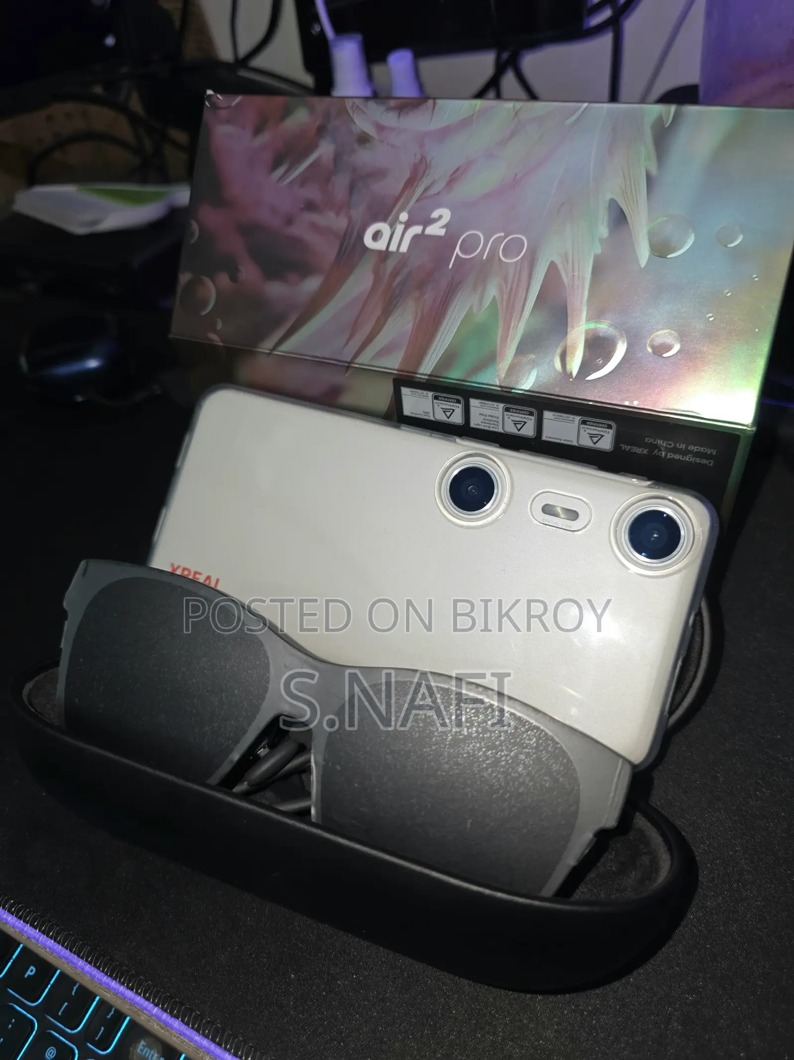 The Xreal Glass Air 2 Pro Beam Pro 3d Android Phone Package. From Uk