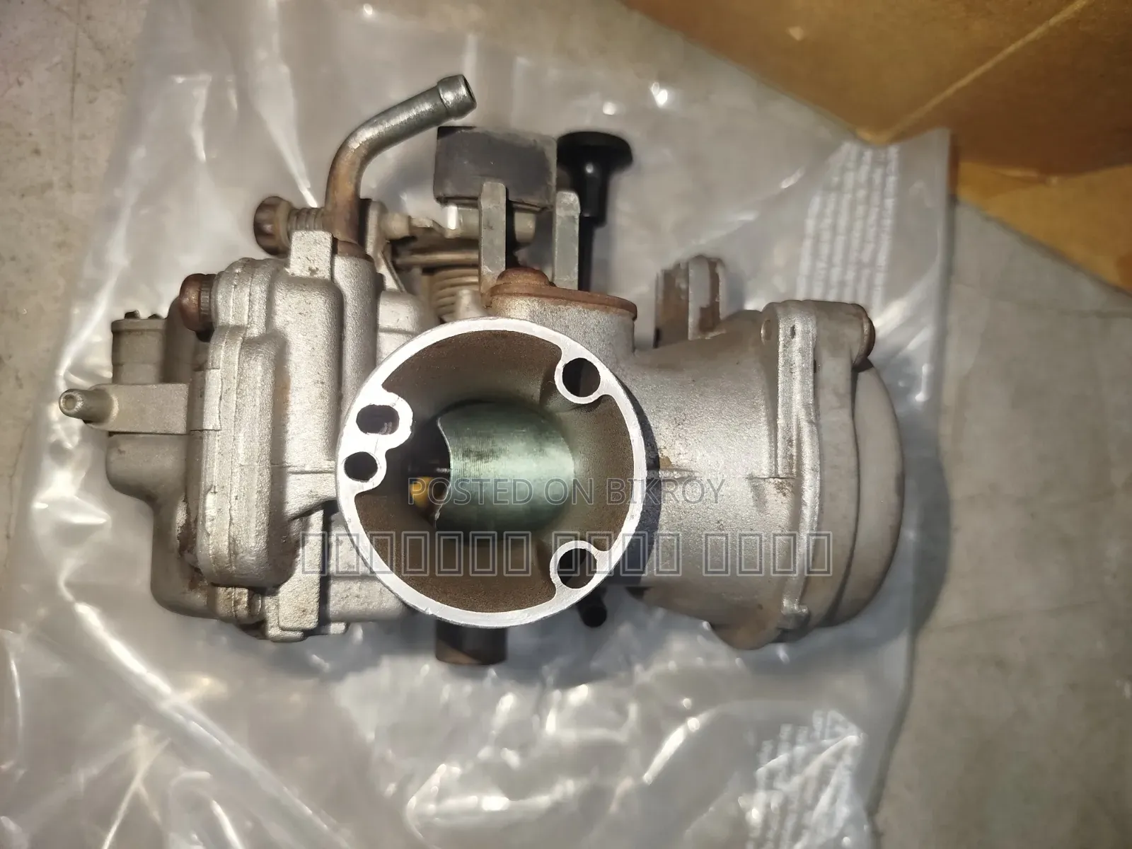Pulsar UG4 Carburetor