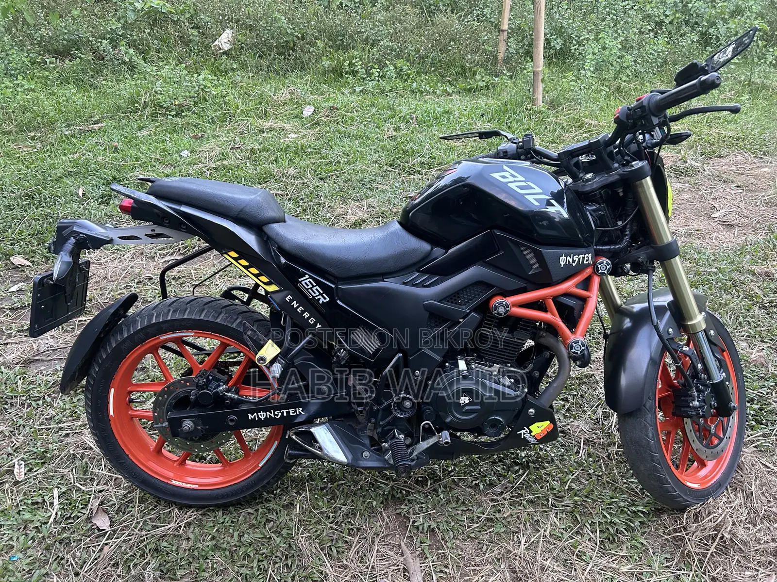 Runner Bolt 165R 2022 Black
