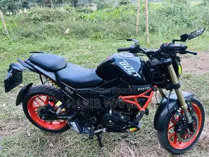 Runner Bolt 165R 2022 Black