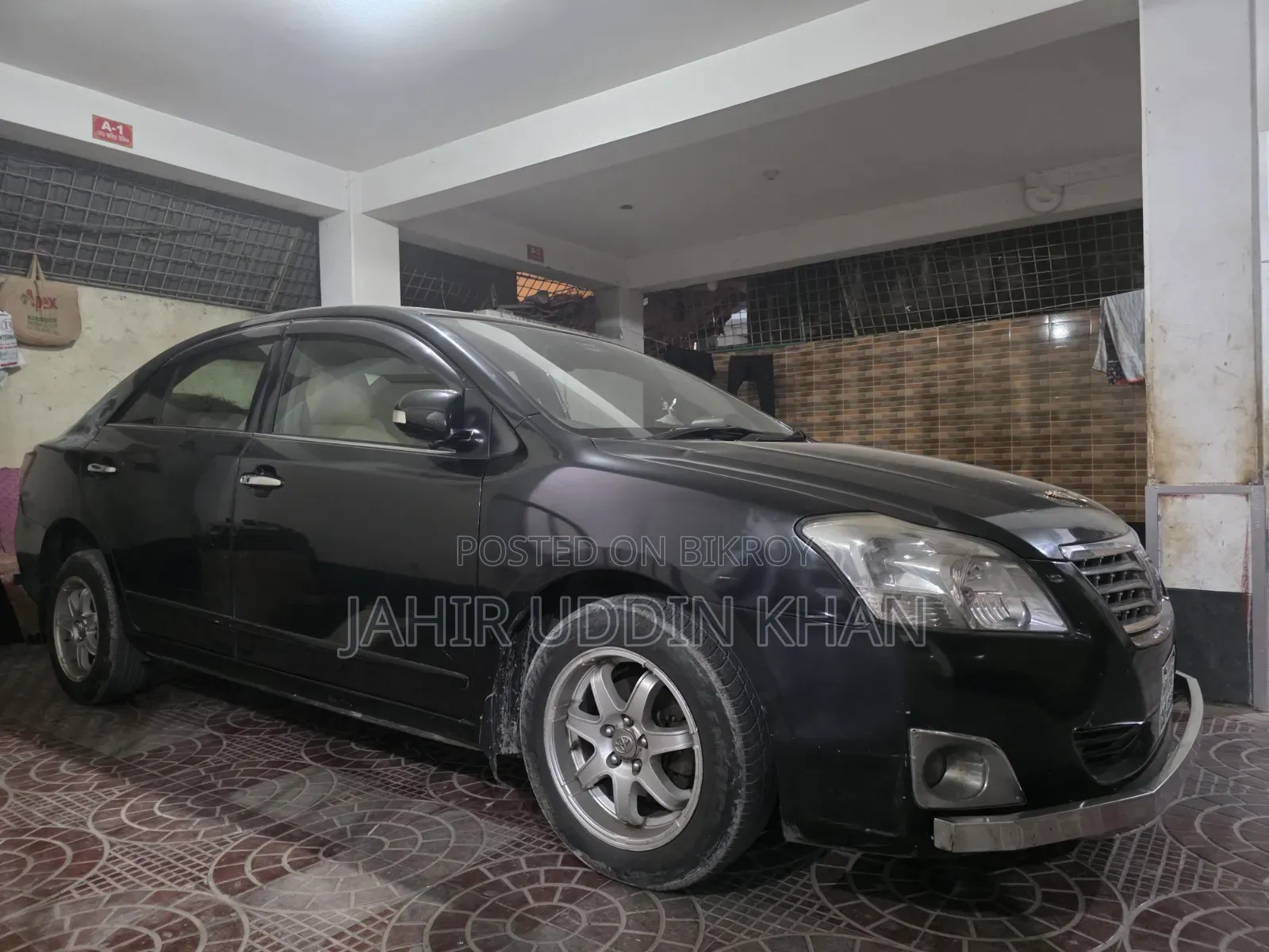 Toyota Premio 2010 Black