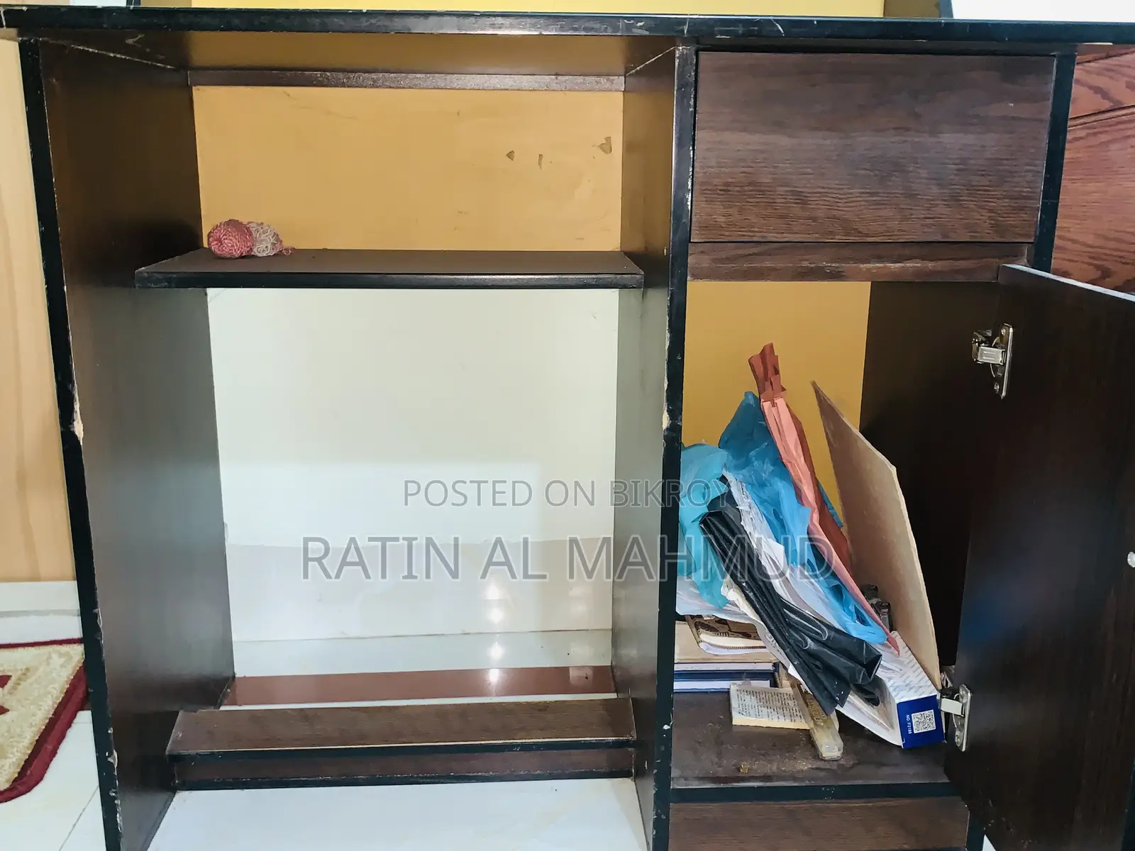 Reading Table