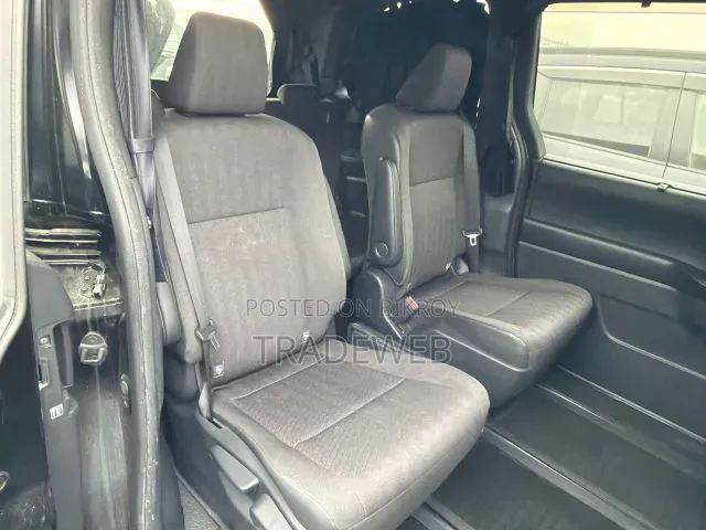 Toyota Noah 2022 Black