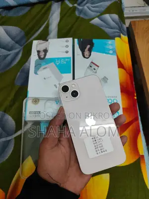 New Apple iPhone 13 128 GB Silver
