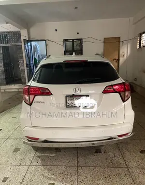 Honda Vezel 1.5 2WD 2014 White