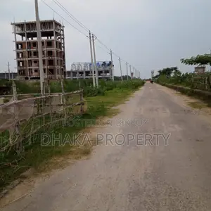 60ft Rd 3 Katha Park View East Sector-17/F