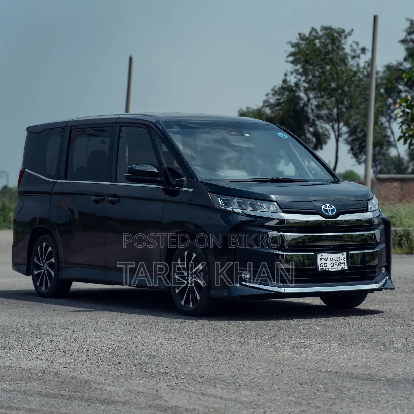 Toyota Noah 2022 Black