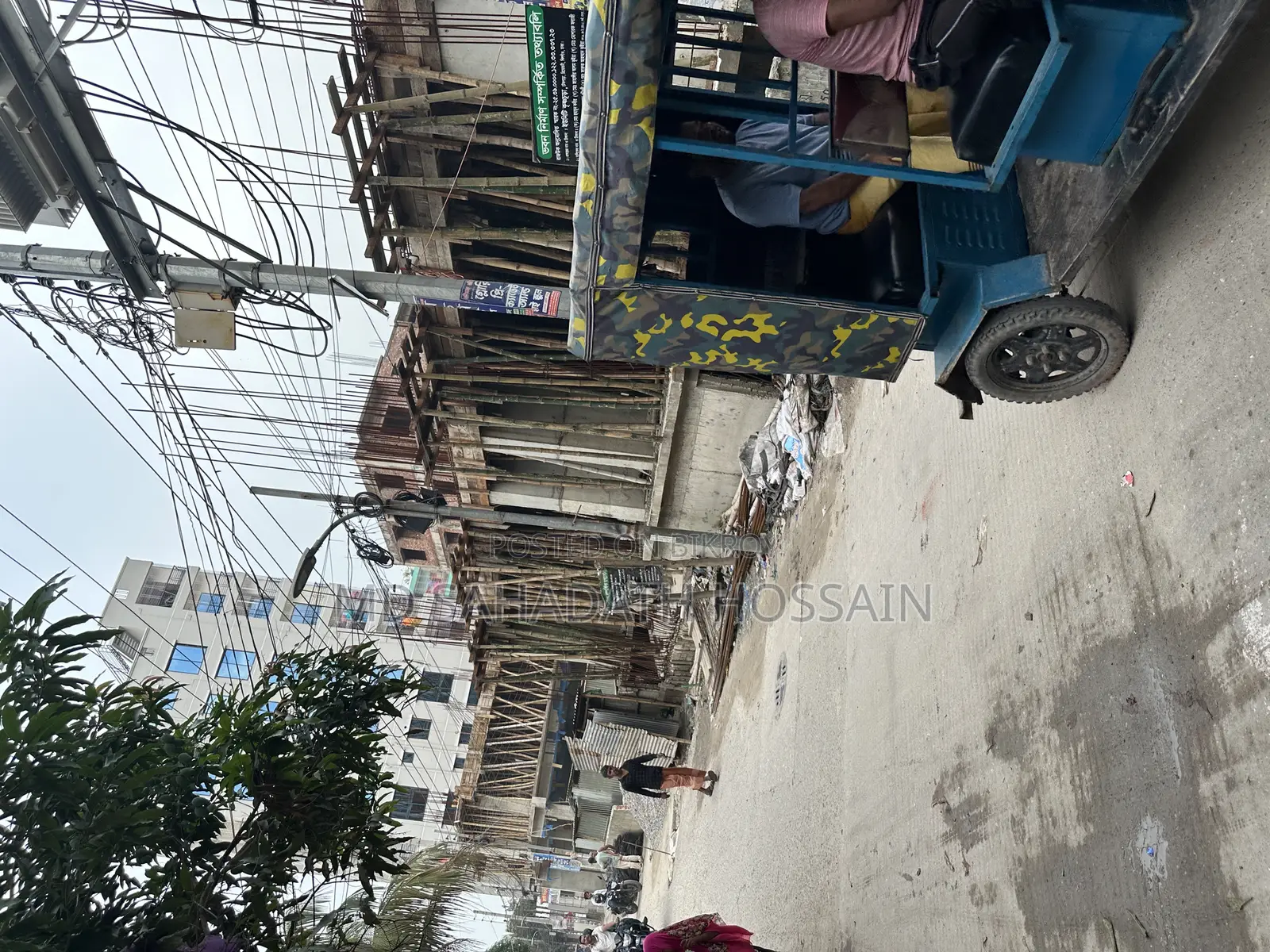 3bdrm Apartment in Banasree for Sale