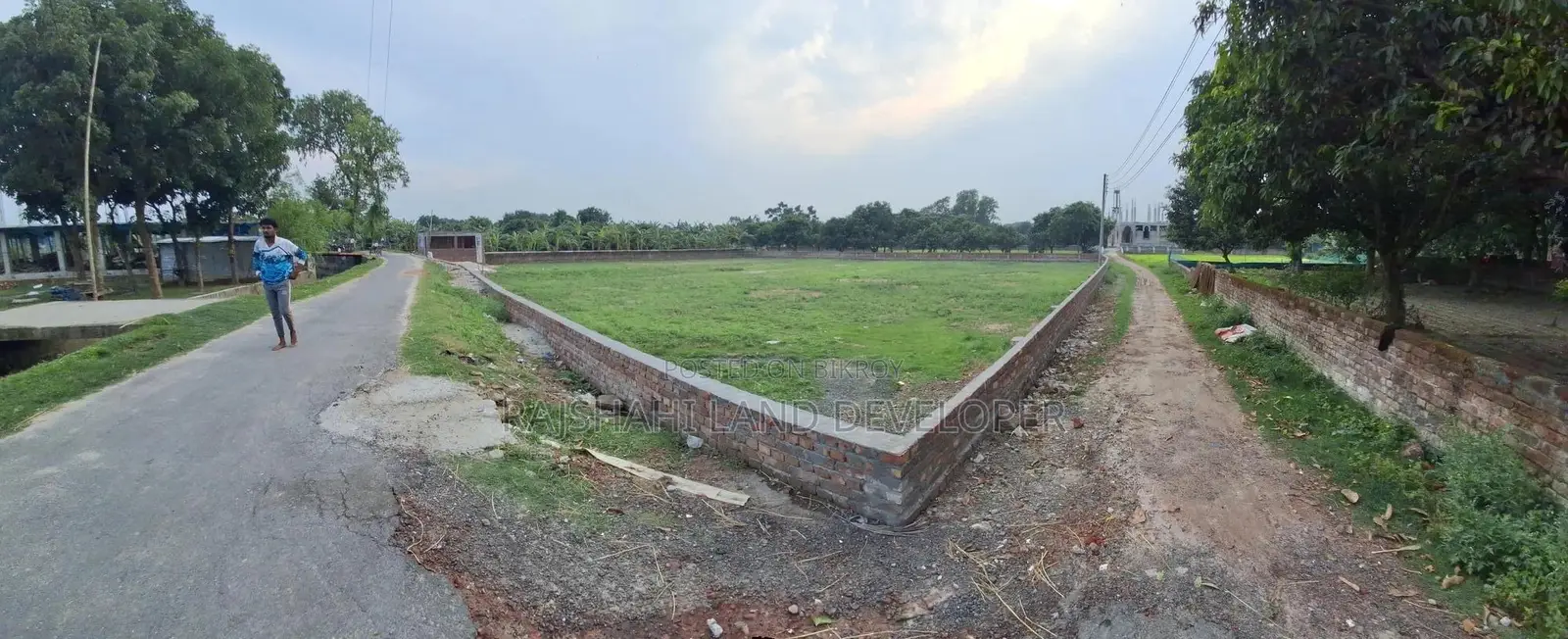 3-bedroom Apartment in Rajshahi Aliganj, Rajpara for sale