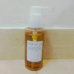 Skin1004 Madagascar Centella Light Cleansing Oil (Pre-Loved)
