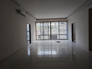 4bdrm Apartment in Gulshan for Sale