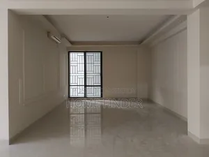 4bdrm Apartment in Gulshan for Sale