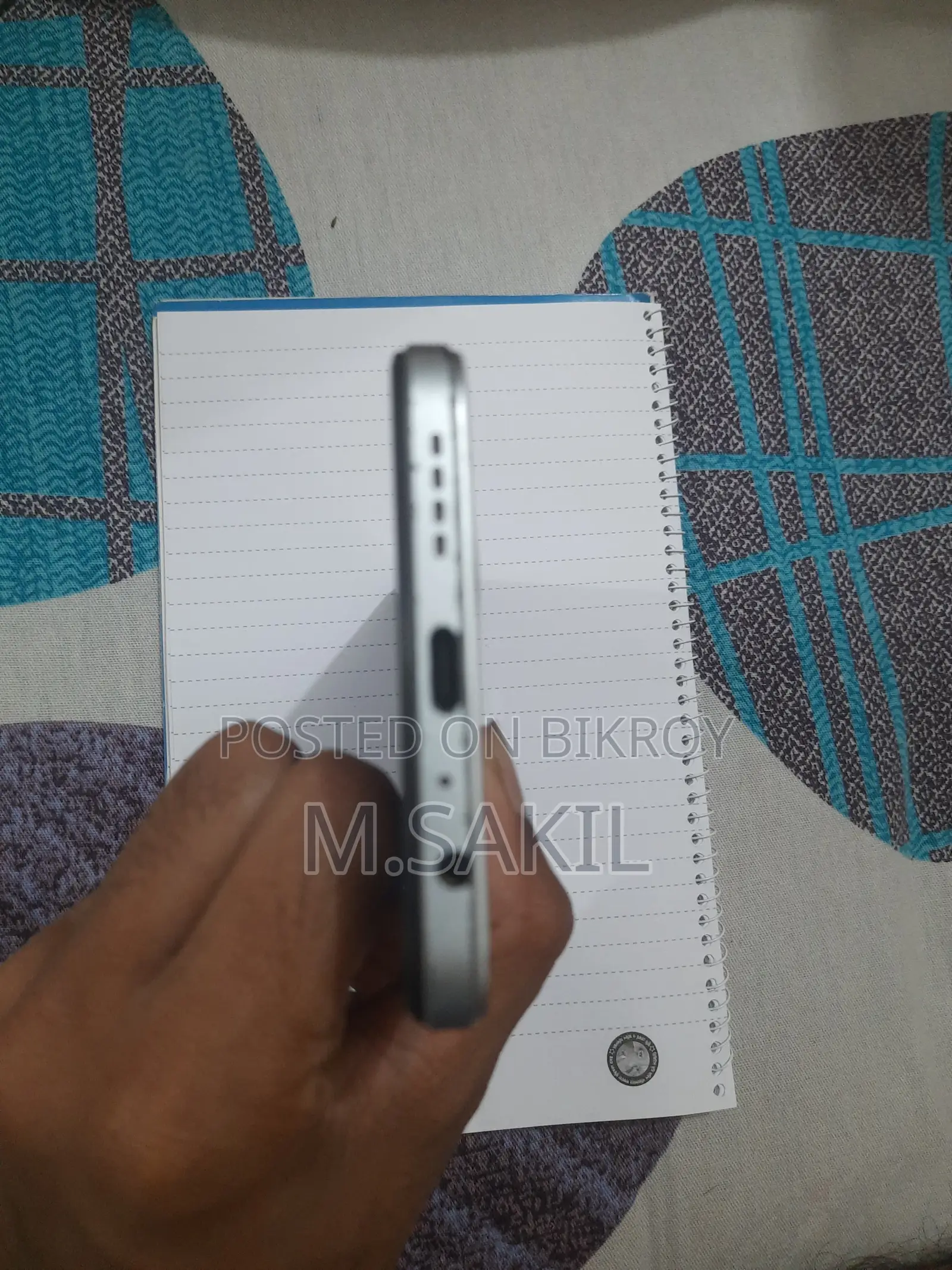 Infinix 128 GB White