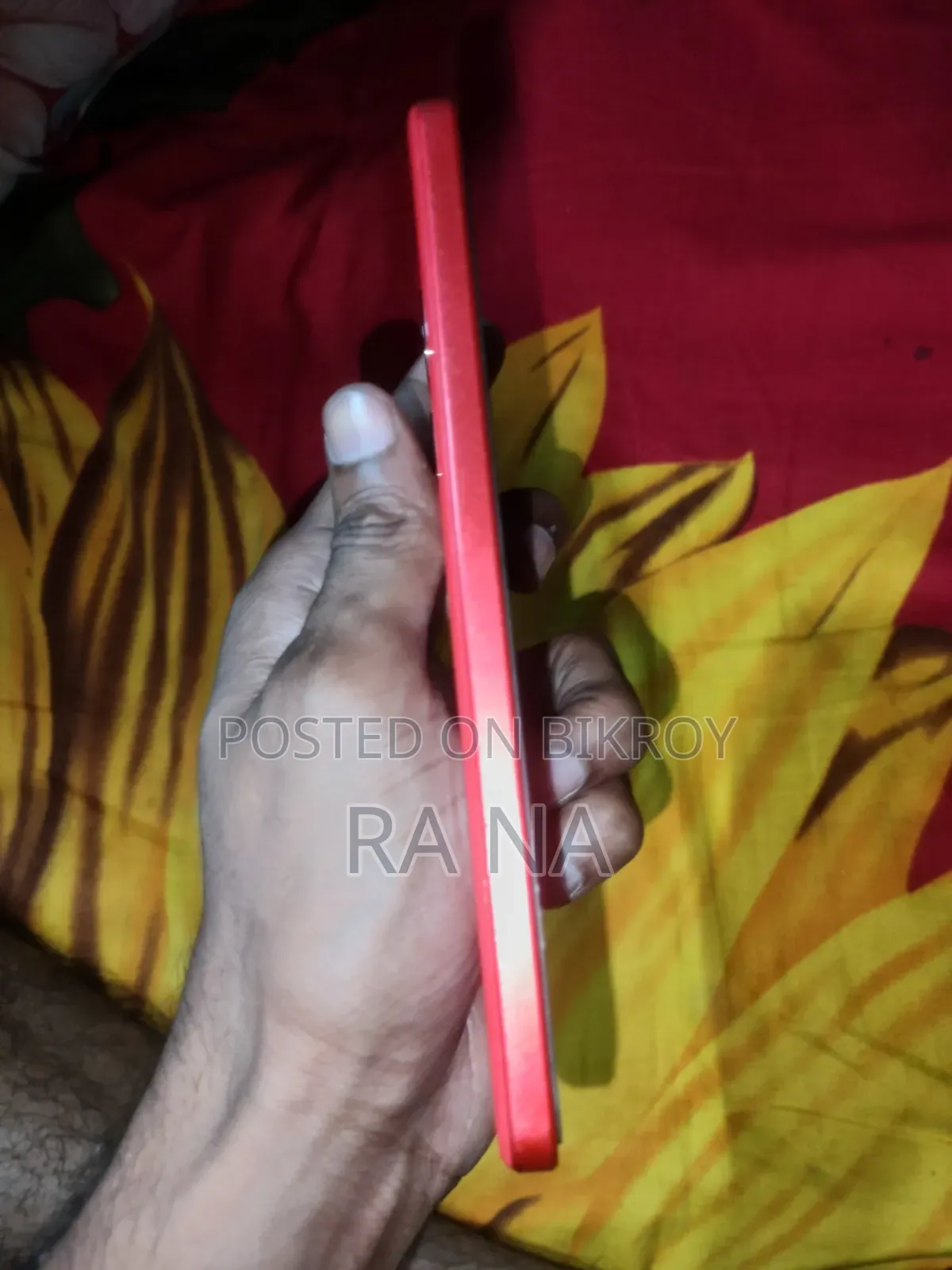 iQOO ২৫৬ জিবি রেড