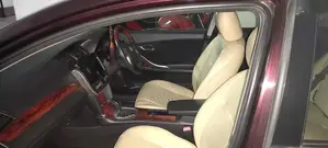 Toyota Premio 2011 রেড