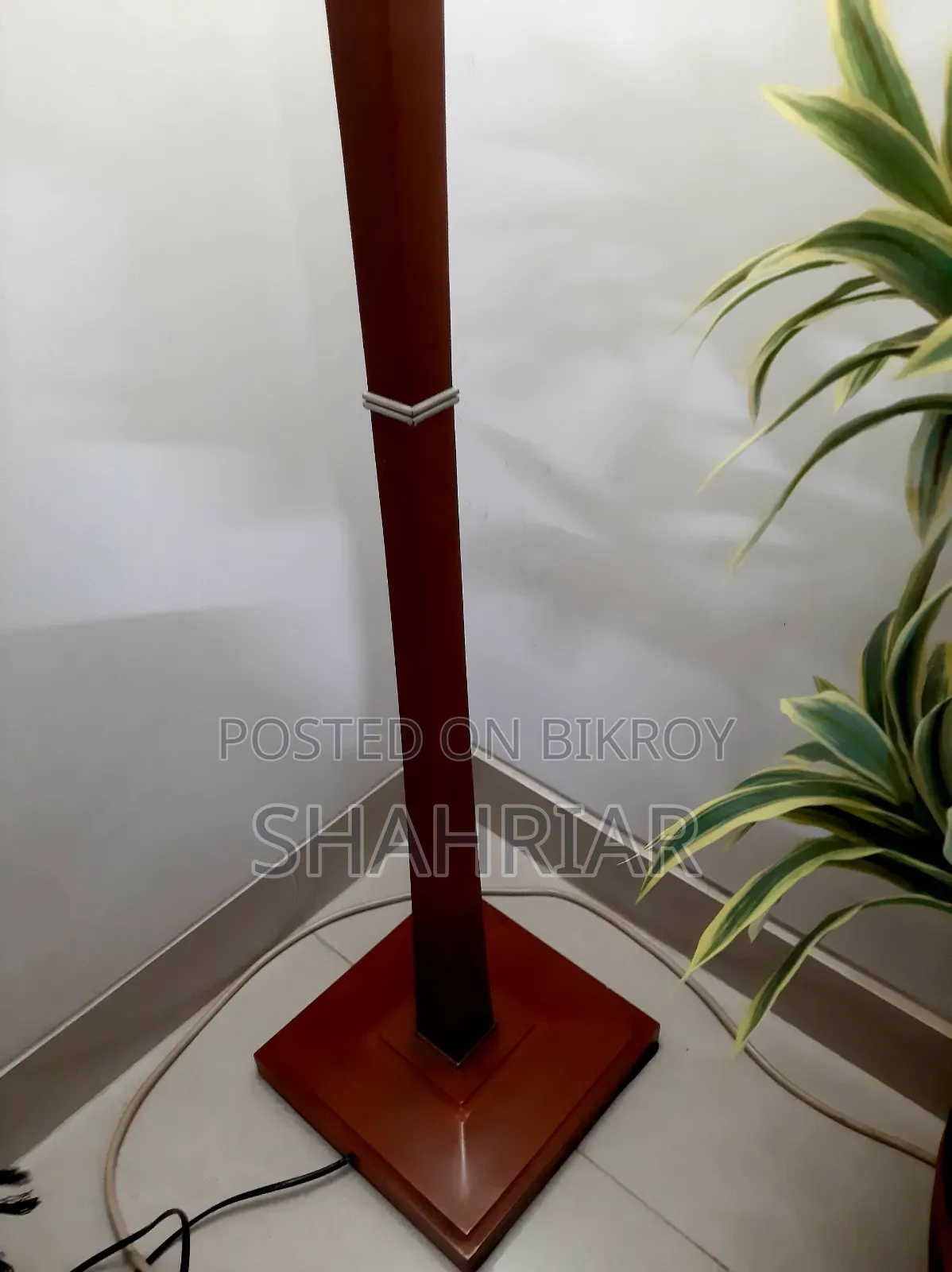 Wooden Floor Lamp for Sell