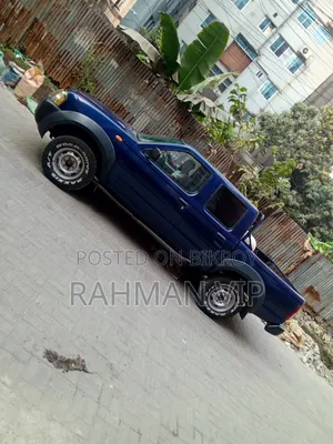 Nissan Pick-Up 2006 Blue