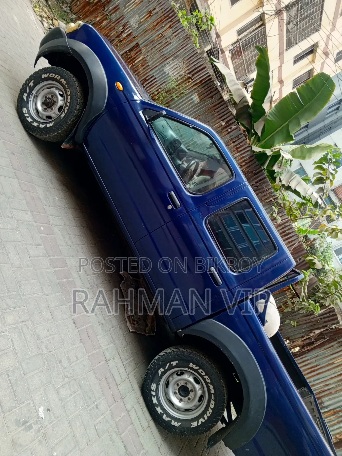 Nissan Pick-Up 2006 Blue