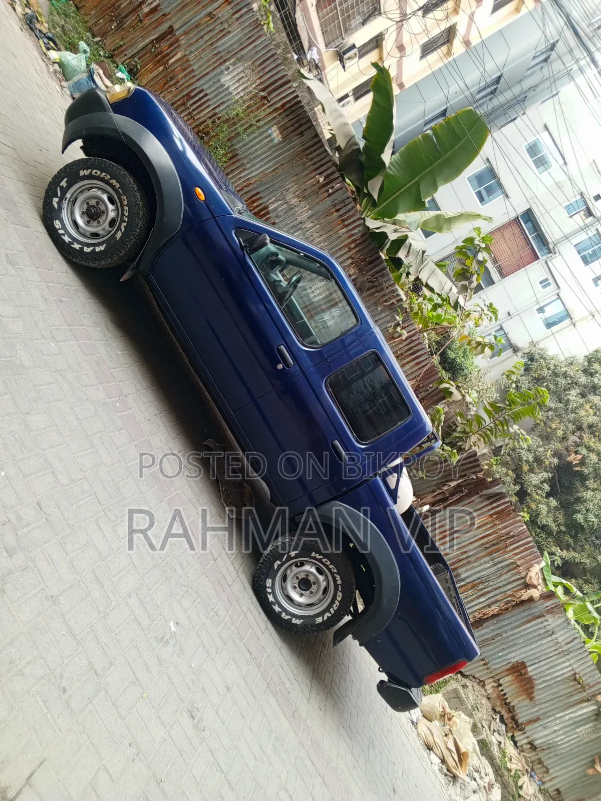 Nissan Pick-Up 2006 Blue