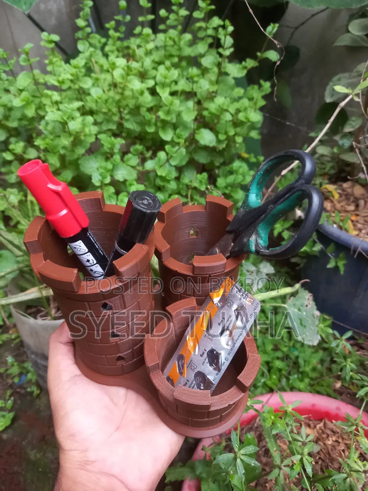 Pen Holder