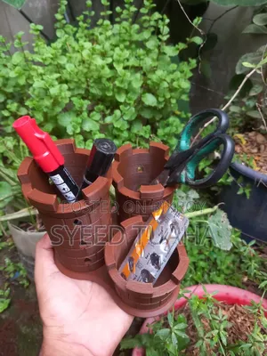 Pen Holder