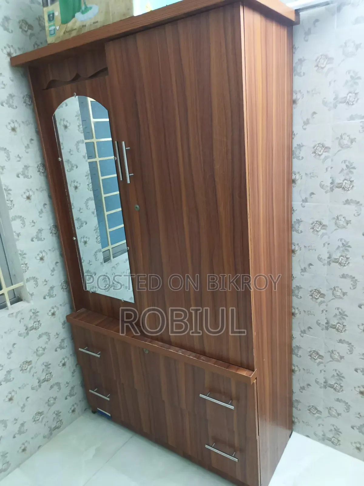 Used Wardrobe for Sale