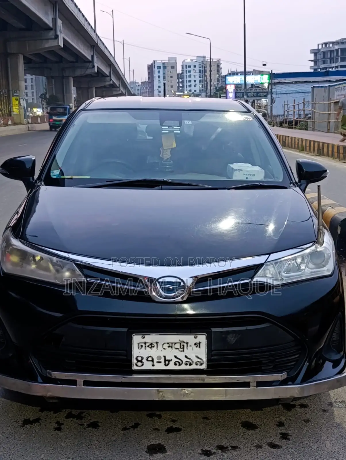 Toyota Corolla Fielder 1.5 Hybrid FWD 2017 Black