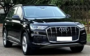 Audi Q7 Premium Plus 2022 Black