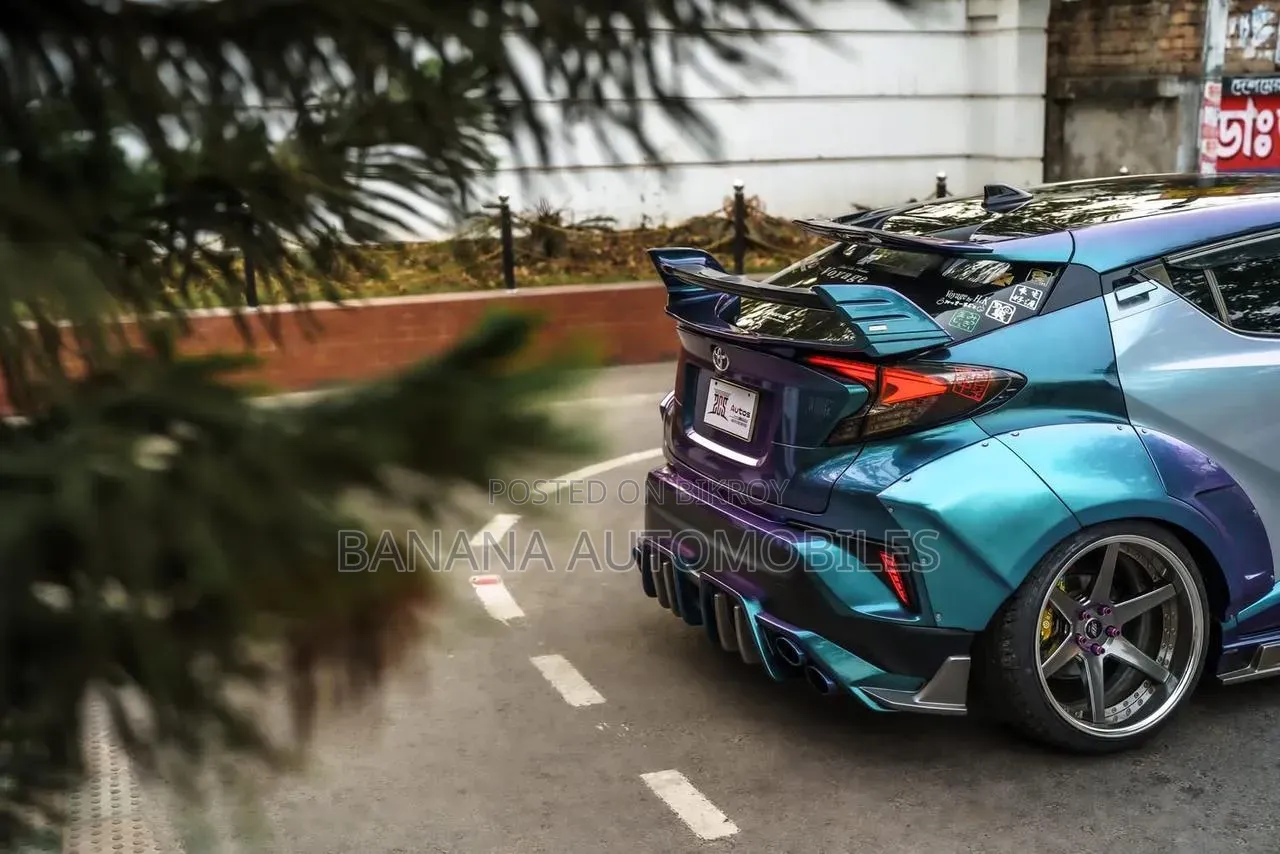 Toyota C-Hr Limited FWD 2020