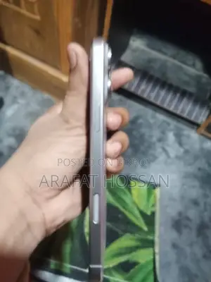 Apple iPhone 16 Pro Max 256 GB Silver