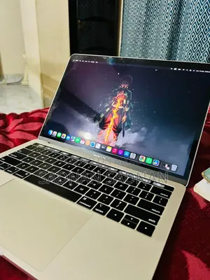 Laptop Apple MacBook Pro 2019 16GB Intel Core I5 SSD 256GB