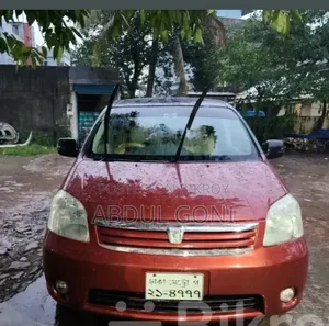 Toyota Raum 2006 Maroon
