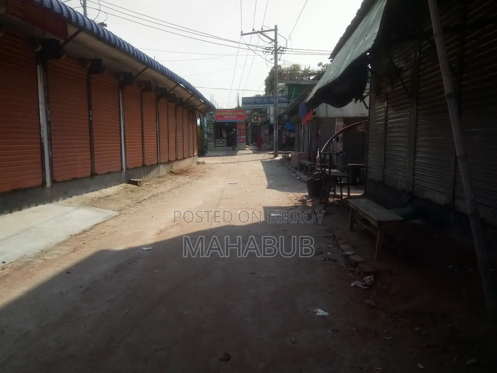কর্নার প্লট বিক্রি: ১০-১৫ টা দোকান পজিশন