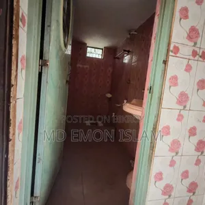 2bdrm House in Building, Demra for Rent